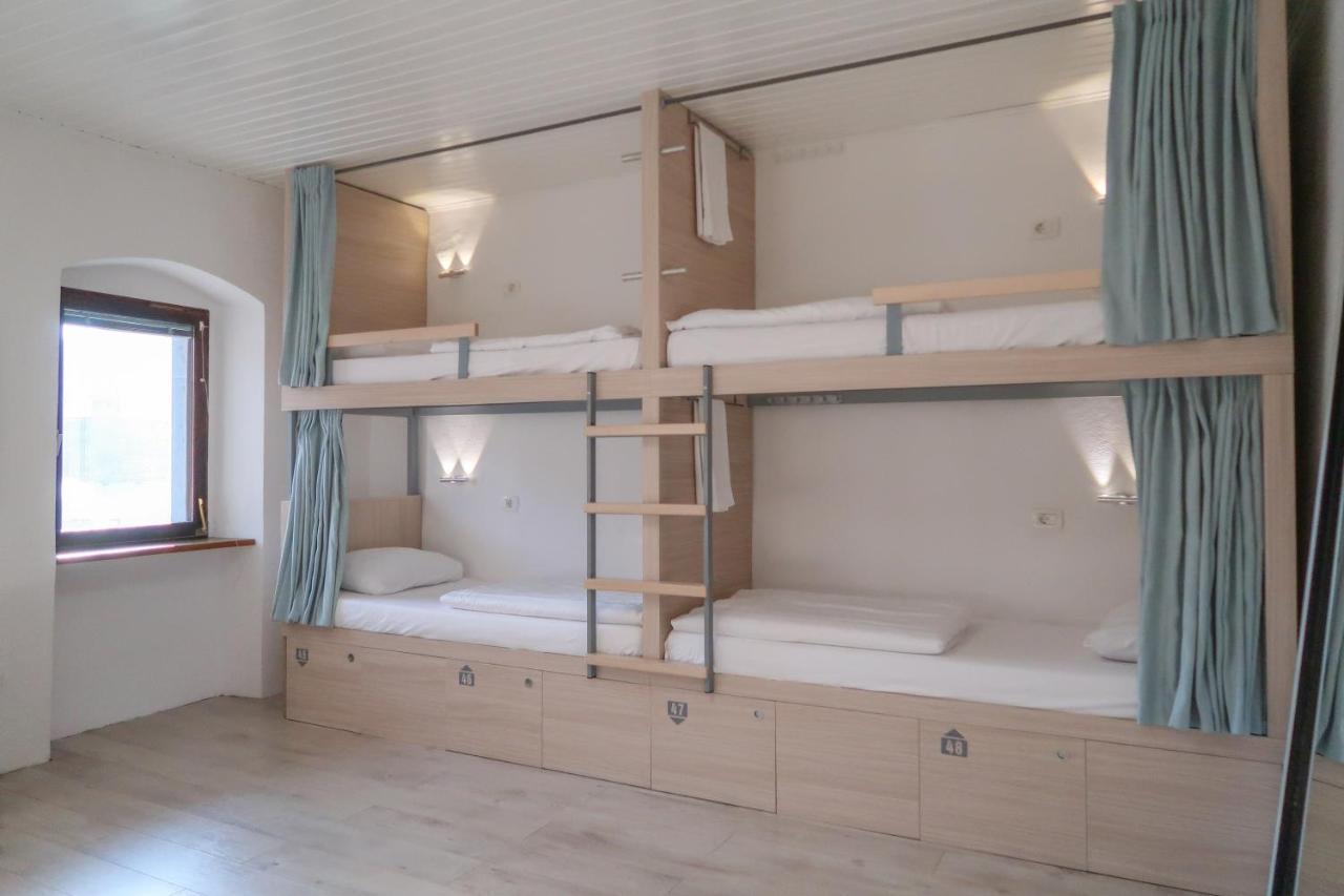 Premium Hostel كوباريد المظهر الخارجي الصورة