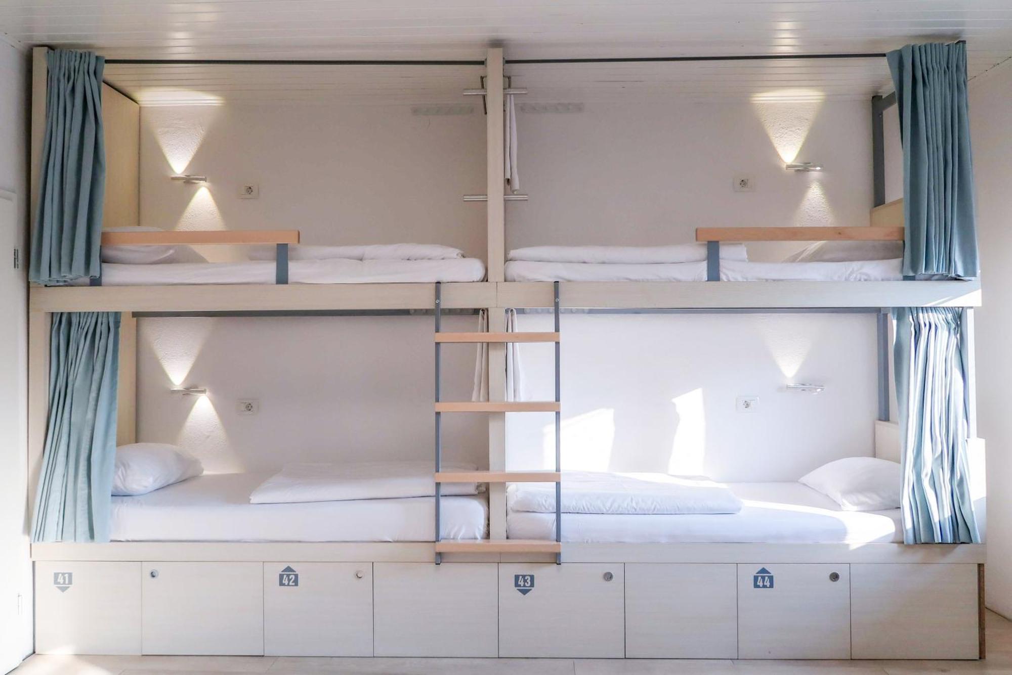Premium Hostel كوباريد المظهر الخارجي الصورة