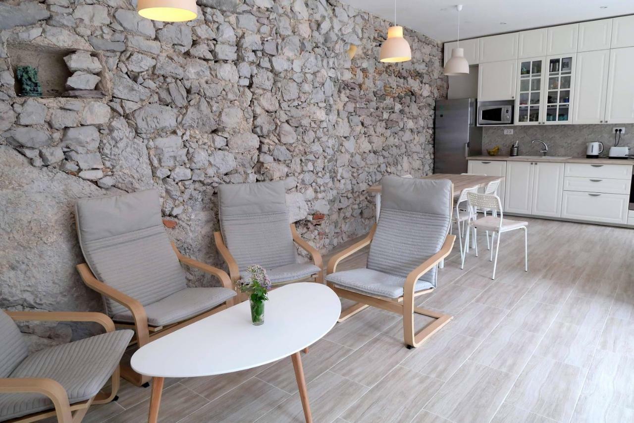 Premium Hostel كوباريد المظهر الخارجي الصورة